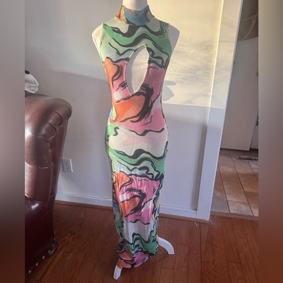 Abstract Multicolor Maxi Dress - Picture 5 of 13